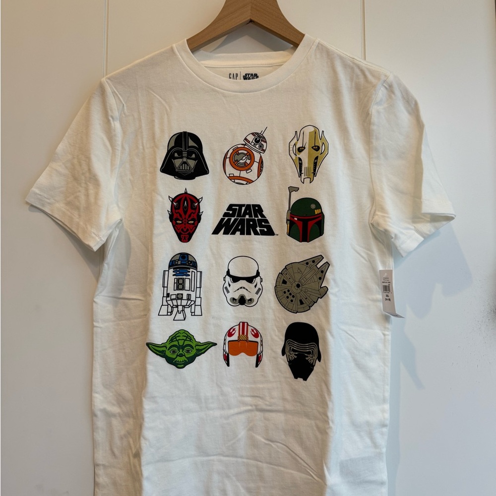 GAP NWT Kids Star Wars Graphic Tee - White
